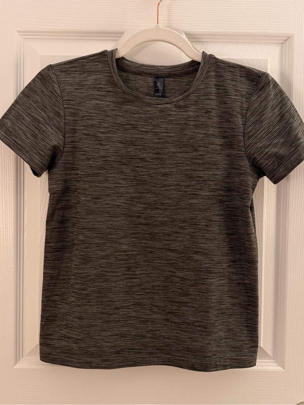 Kyodan Heather Gray Short Sleeve Stretch Athletic Top Extra Small